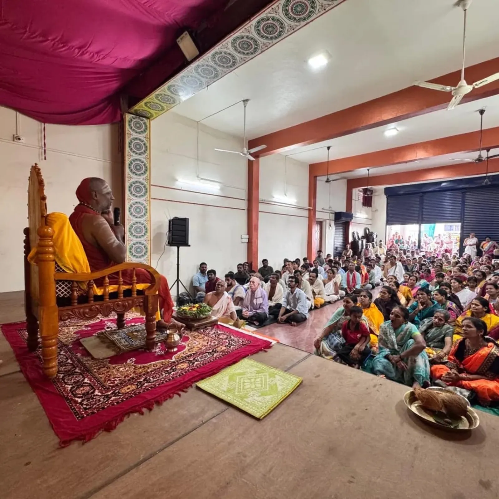 Sri Yogi Guruji among devotees