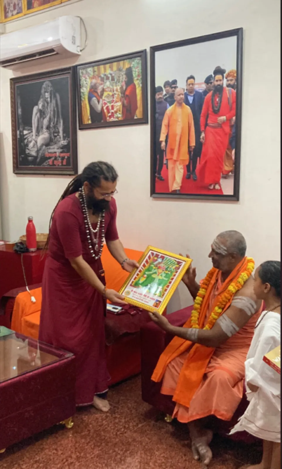 Sri Yogi Guruji during his yatra to Prayagraj
