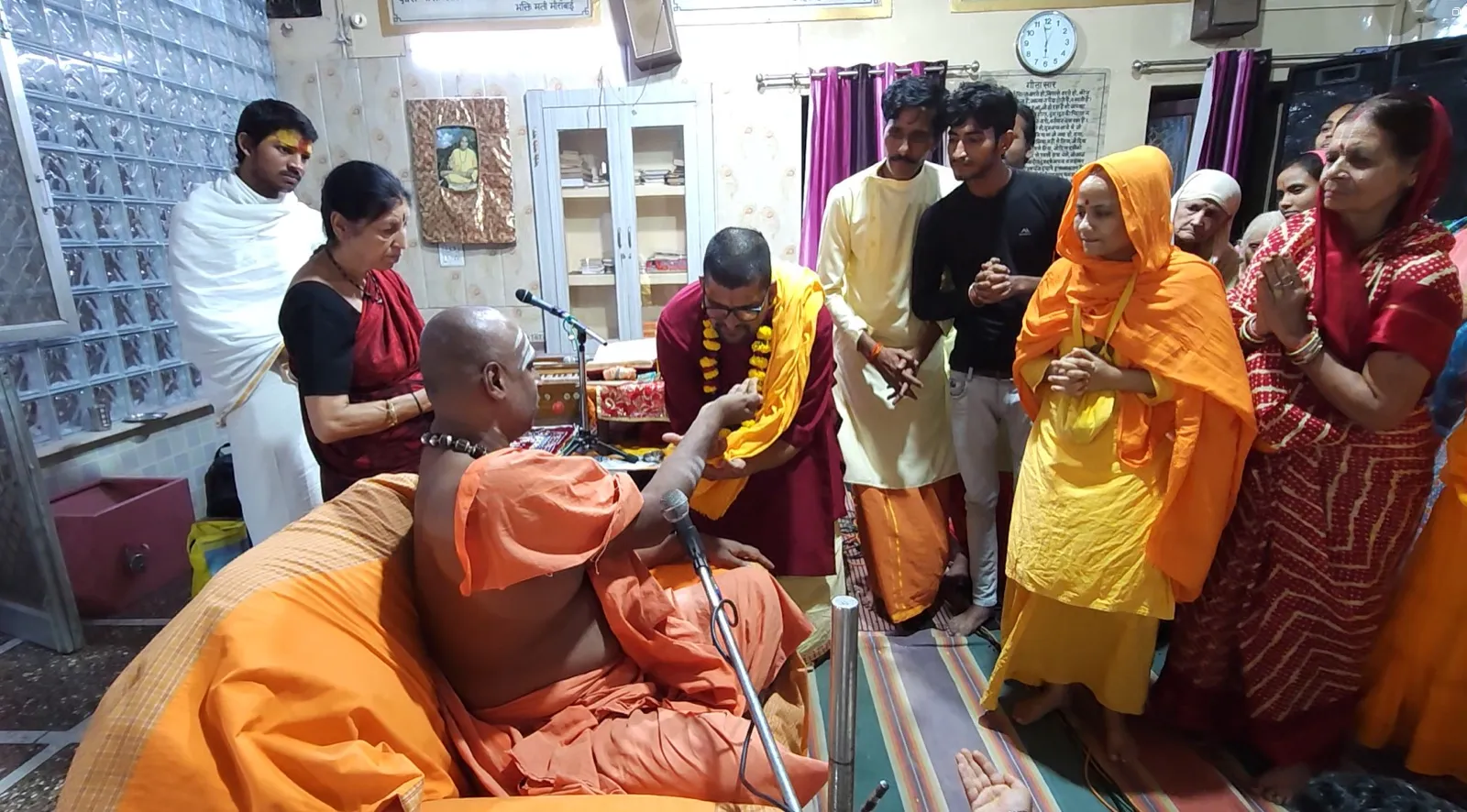 Sri Yogi Guruji during his yatra to Mathura